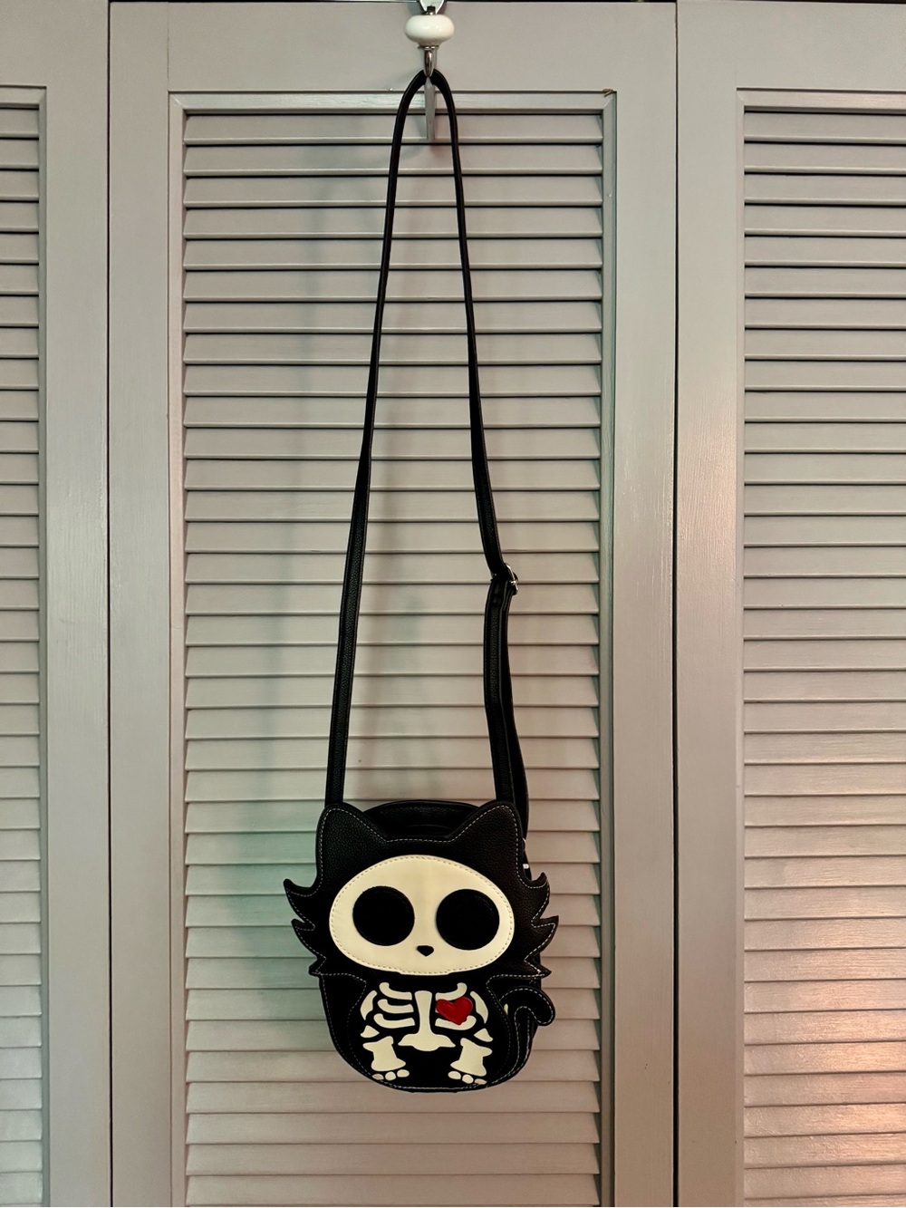 Sleepyville Critters Cat Skeleton Crossbody Bag